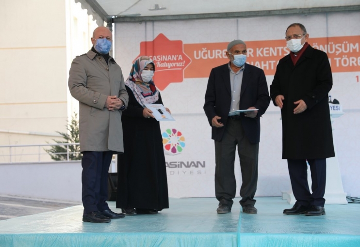 KOCASİNAN’IN UĞUREVLER KONUTLARINDA MUTLU SON