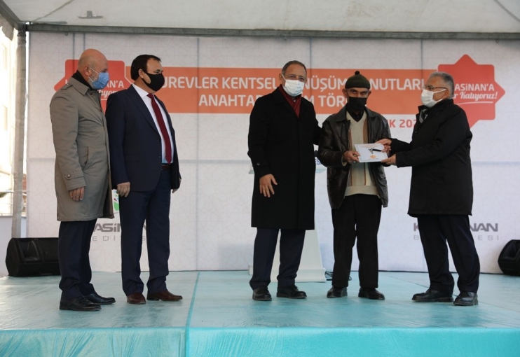 KOCASİNAN’IN UĞUREVLER KONUTLARINDA MUTLU SON