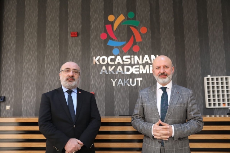 KOCASİNAN’DA PROFESYONEL AŞÇILAR YETİŞİYOR