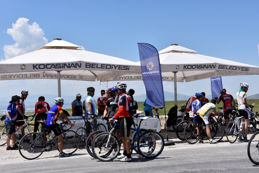 KOCASİNAN, SAĞLIKLI YAŞAM İÇİN PEDAL ÇEVİRDİ
