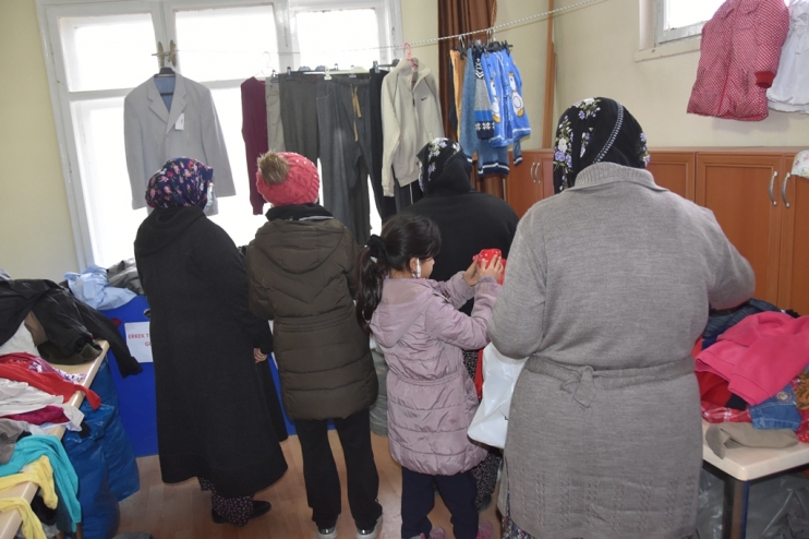 KOCASİNAN’DA ÇALINMADIK KAPI, GİRİLMEDİK GÖNÜL KALMIYOR
