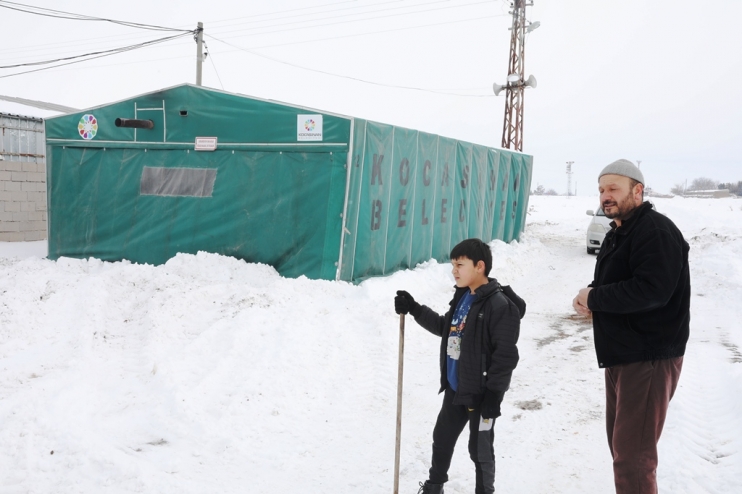 KOCASİNAN BELEDİYESİ, 18 BÜYÜKBAŞ VE 60 KÜÇÜKBAŞ HAYVANI SON ANDA KURTARDI