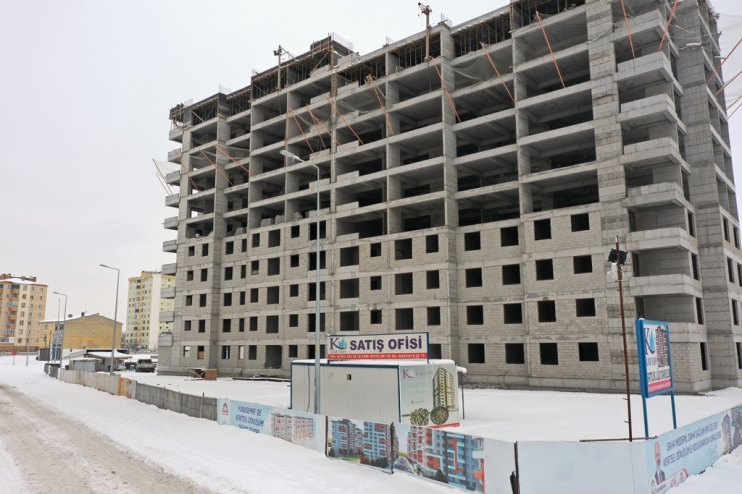 BAŞKAN ÇOLAKBAYRAKDAR, “KOCASİNAN, KENTSEL DÖNÜŞÜMDE DE ÖNCÜ”