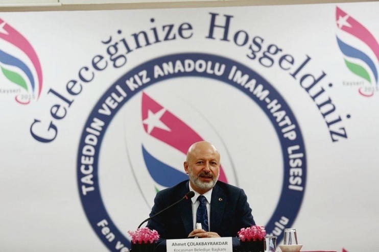 BAŞKAN ÇOLAKBAYRAKDAR, “GELECEĞİMİZ VE İSTİKBALİMİZ OLAN EVLATLARIMIZ, BİZİM GÖZBEBEĞİMİZ”