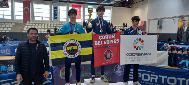 KOCASİNAN’IN SPORCULARI, BAŞARIDAN BAŞARIYA KOŞUYOR