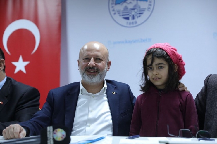 BAŞKAN ÇOLAKBAYRAKDAR, “ÇİFTÇİ KARDEŞLERİMİZ ÜRETMEZSE, ŞEHİRDEKİ İNSANLAR AÇ KALIR”