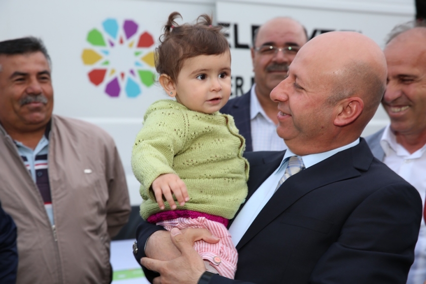 BAŞKAN ÇOLAKBAYRAKDAR, İFTARI ARGINCIK SAKİNLERİYLE AÇTI