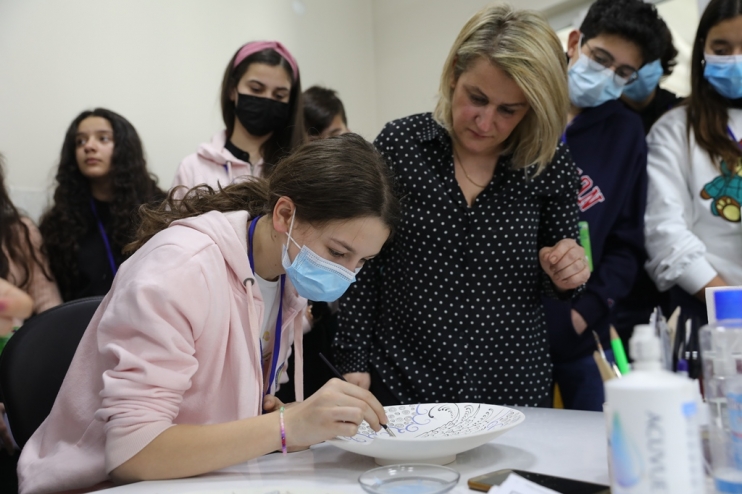 BAŞKAN ÇOLAKBAYRAKDAR, ERASMUS ÖĞRENCİLERİNİ MİSAFİR ETTİ