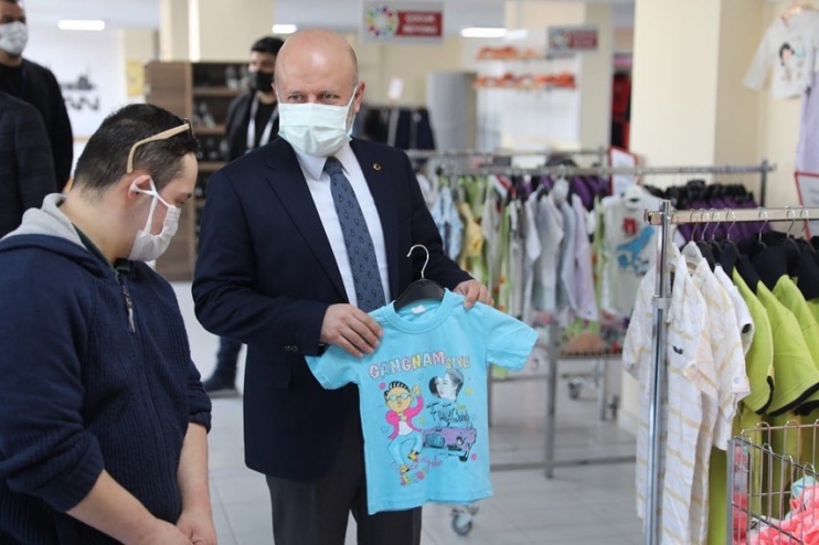 BAŞKAN ÇOLAKBAYRAKDAR, RAMAZAN ÖNCESİ HİZMETLERİYLE YÜREKLERE DOKUNUYOR