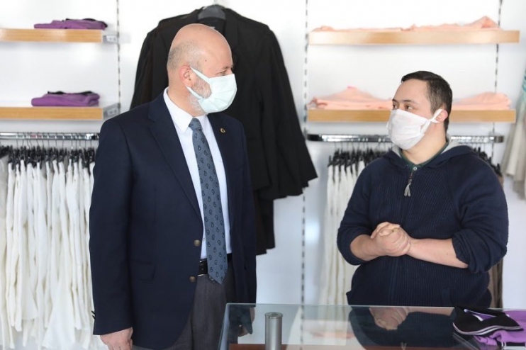 BAŞKAN ÇOLAKBAYRAKDAR, RAMAZAN ÖNCESİ HİZMETLERİYLE YÜREKLERE DOKUNUYOR