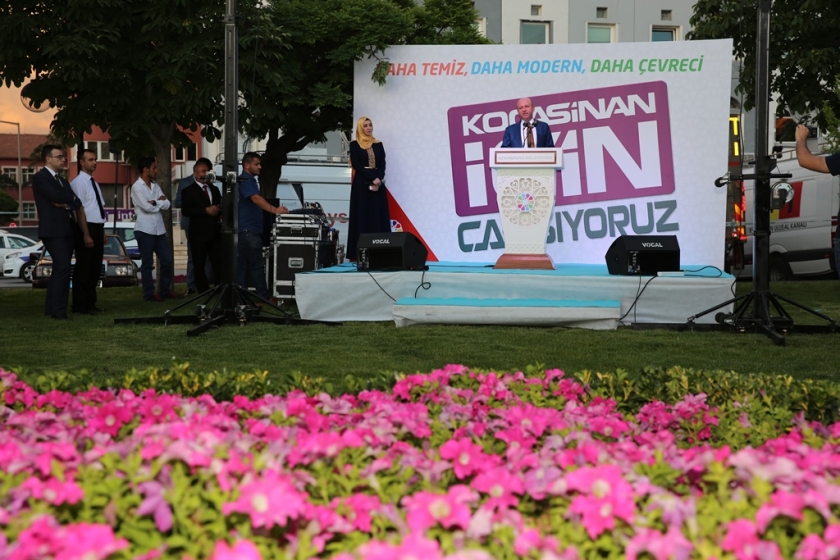 HİZMETTE ÖNCÜ KOCASİNAN BELEDİYESİ’NDEN BİR İLK DAHA BAŞKAN ÇOLAKBAYRAKDAR’DAN İŞÇİLERE BAYRAM MÜJDESİ