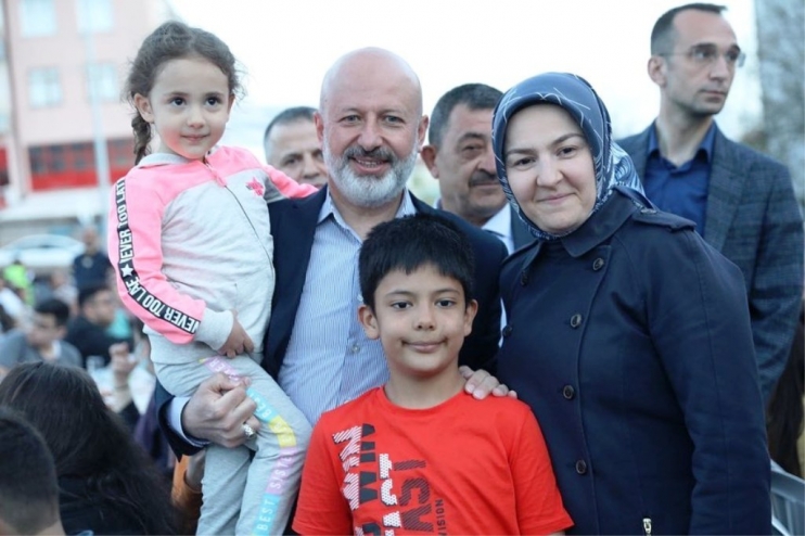 KOCASİNAN’IN İFTARINA 4 BİN KİŞİ KATILDI