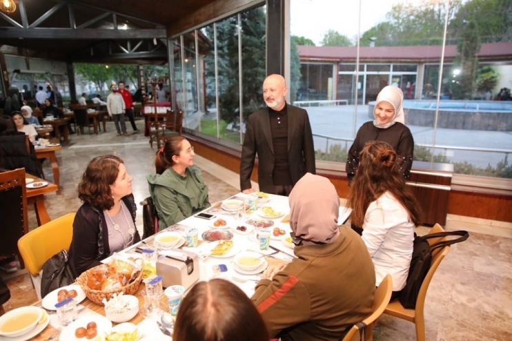 KOCASİNAN’DA HEM RAMAZAN RUHU HEM DE ÇANAKKALE RUHU YAŞATILDI