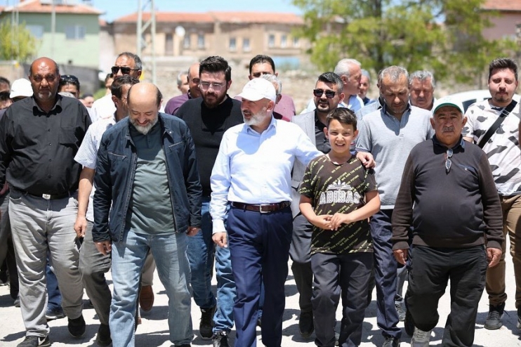 BAŞKAN ÇOLAKBAYRAKDAR, “KIRSALIN YAŞAM KALİTESİNİ YÜKSELTİYORUZ”