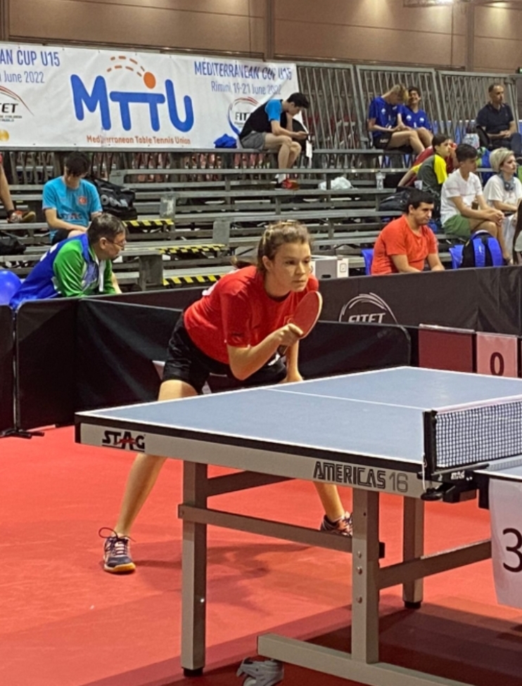 KOCASİNAN’IN MİLLİ SPORCUSU AYŞE İZEL BİLGİÇ, İTALYA’DA TARİH YAZDI