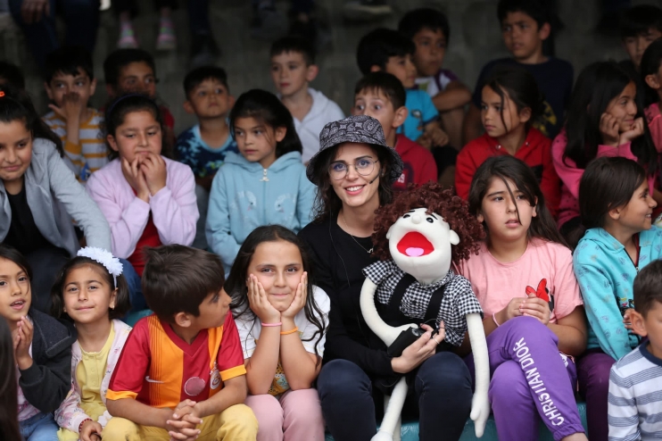 KOCASİNAN SOKAKLARINDA ÇOCUK OLMANIN TADI BİR BAŞKA