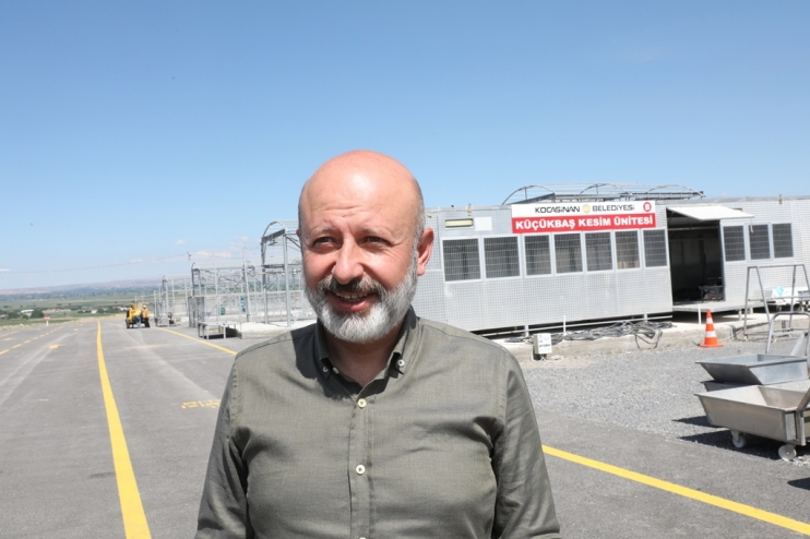 ÇİFTÇİLERDEN TÜRKİYE’DE SAYILI BELEDİYELERİN YAPTIĞI HİZMETE ÖNCÜLÜK EDEN KOCASİNAN’A TAM NOT