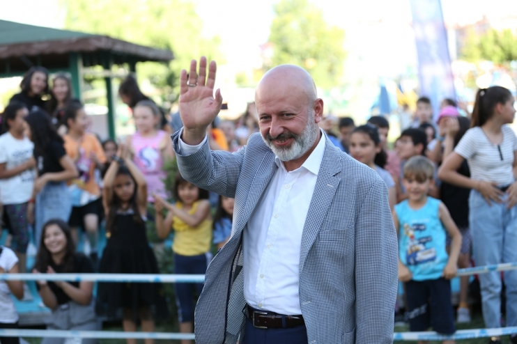 KOCASİNAN’DA SOKAK OYUNLARIYLA 7’DEN 70’E HERKES MUTLU