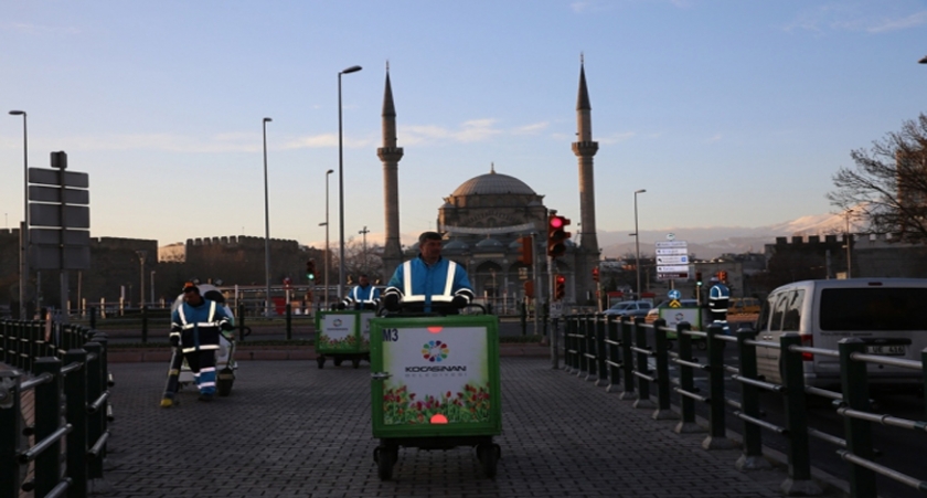  KOCASİNAN’DA HER ŞEY HUZURLU BİR BAYRAM İÇİN