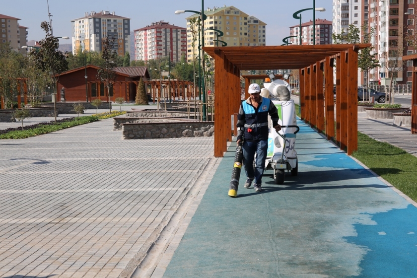  KOCASİNAN’DA HER ŞEY HUZURLU BİR BAYRAM İÇİN