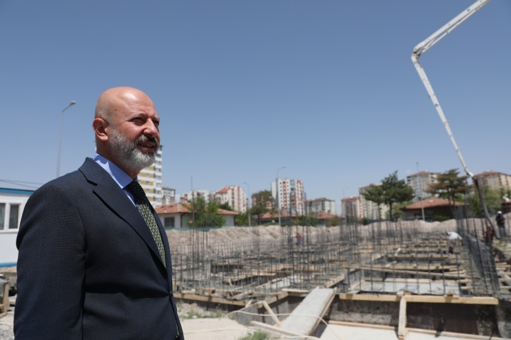 BAŞKAN ÇOLAKBAYRAKDAR; “SAĞLIK ALANINDAKİ YATIRIMLARLA DA TÜRKİYE’YE ÖRNEĞİZ”