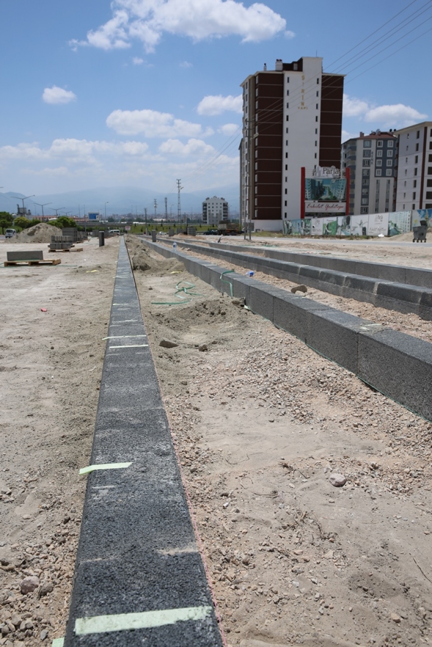 YEŞİLİN VE HUZURUN BİR ARADA BULUNDUĞU KOCASİNAN DA ÇOCUKLAR DAHA MUTLU