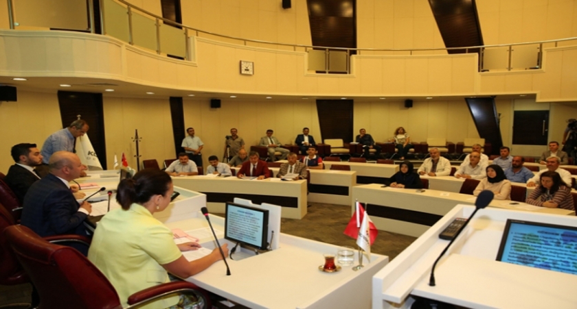  KOCASİNAN MECLİSİ’NDEN BAŞARILI ÖĞRENCİLERE MÜJDE ÇIKTI