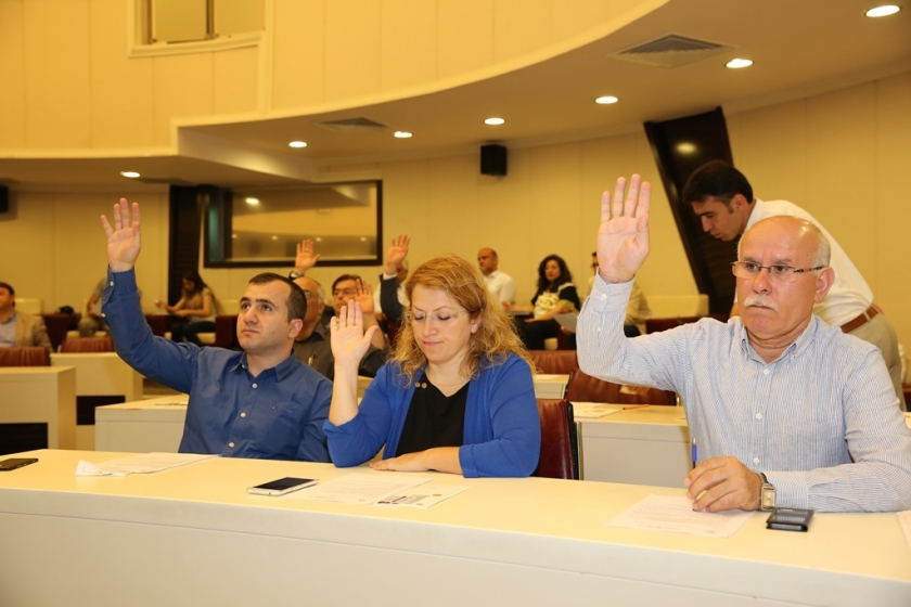  KOCASİNAN MECLİSİ’NDEN BAŞARILI ÖĞRENCİLERE MÜJDE ÇIKTI
