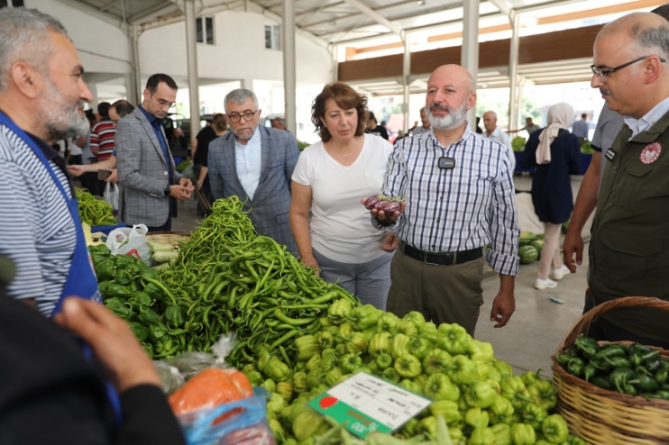KAYSERİ’DE TEK, TÜRKİYE’DE SAYILI OLAN ‘YÜZDE 100 EKOLOJİK PAZAR’ AÇILDI