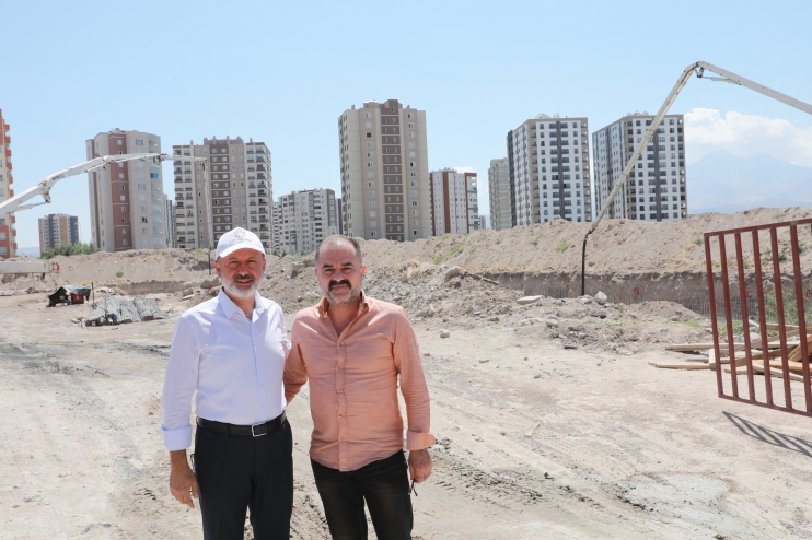 BAŞKAN ÇOLAKBAYRAKDAR; "İLÇEMİZİN GELECEĞİ İÇİN ÇALIŞIYORUZ"