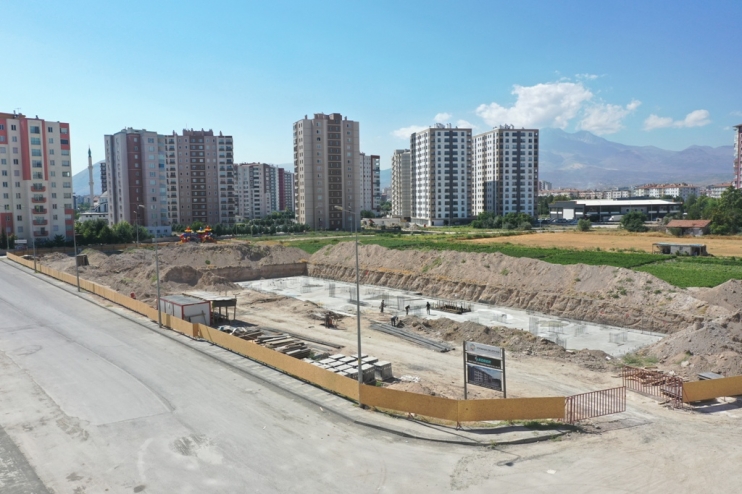 BAŞKAN ÇOLAKBAYRAKDAR; "İLÇEMİZİN GELECEĞİ İÇİN ÇALIŞIYORUZ"
