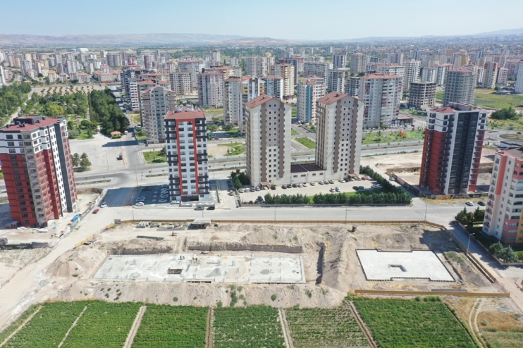 BAŞKAN ÇOLAKBAYRAKDAR; "İLÇEMİZİN GELECEĞİ İÇİN ÇALIŞIYORUZ"