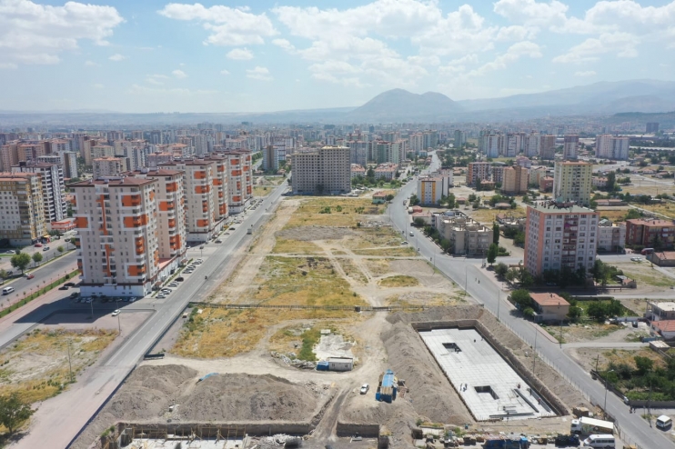 BAŞKAN ÇOLAKBAYRAKDAR; "KOCASİNANDA YAŞAMAK AYRICALIKLIDIR"