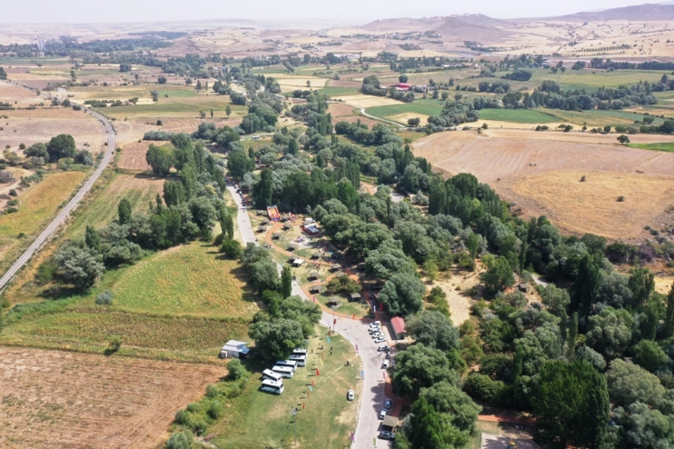 BAŞKAN ÇOLAKBAYRAKDARDAN DİYABETLİ ÇOCUKLARA İĞNESİZ SENSÖRLÜ ÖLÇÜM CİHAZI