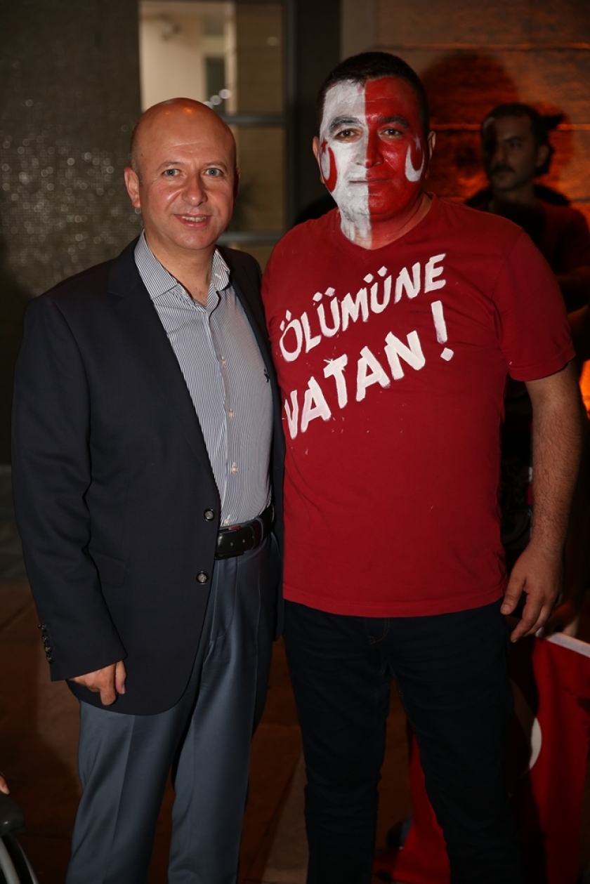 BAŞKAN ÇOLAKBAYRAKDAR, “SÖZ KONUSU VATAN İSE, GERİSİ TEFERRUATTIR.’’