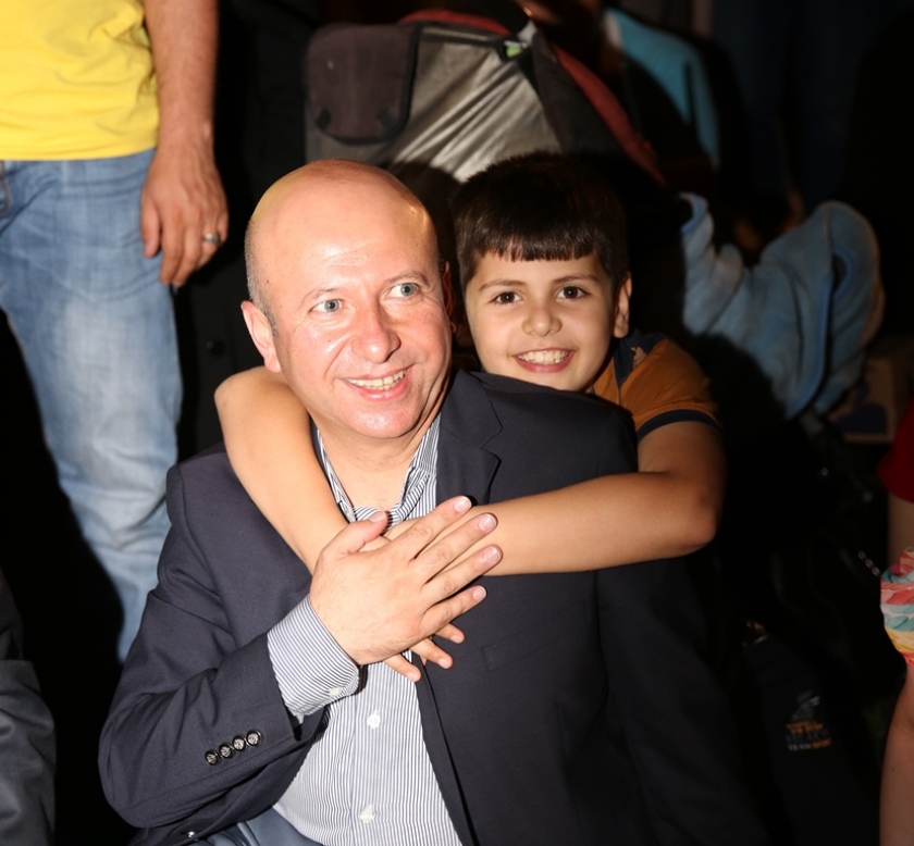 BAŞKAN ÇOLAKBAYRAKDAR, “SÖZ KONUSU VATAN İSE, GERİSİ TEFERRUATTIR.’’