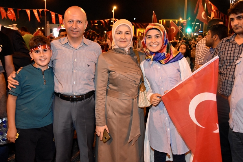 BAŞKAN ÇOLAKBAYRAKDAR, “SÖZ KONUSU VATAN İSE, GERİSİ TEFERRUATTIR.’’