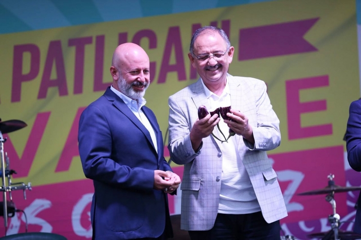 KOCASİNAN BELEDİYESİNDEN  YAMULADA MUHTEŞEM PATLICAN FESTİVALİ