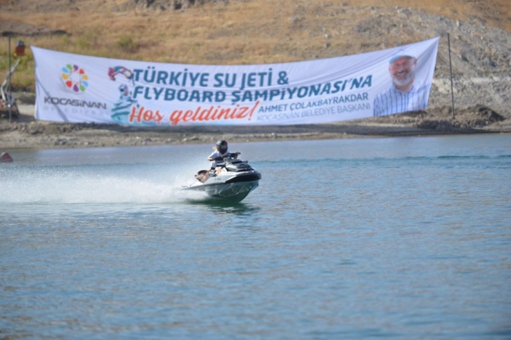 BAŞKAN ÇOLAKBAYRAKDAR; "SU SPORLARININ MERKEZİ KOCASİNANDA ŞAMPİYON SPORCULAR YETİŞTİRECEĞİZ"