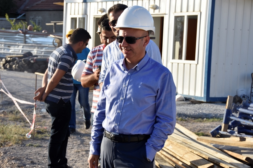 BAŞKAN ÇOLAKBAYRAKDAR YENİ ZİYA GÖKALP’İN TEMELİNİ ATTI