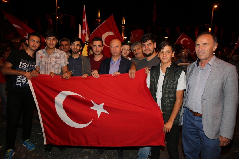 BAŞKAN ÇOLAKBAYRAKDAR, “SİZLERE MİNNETTARIZ”