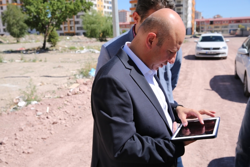 YENİ KOCASİNAN İÇİN MODERN PARKLARIN HAZIRLIKLARI DEVAM EDİYOR