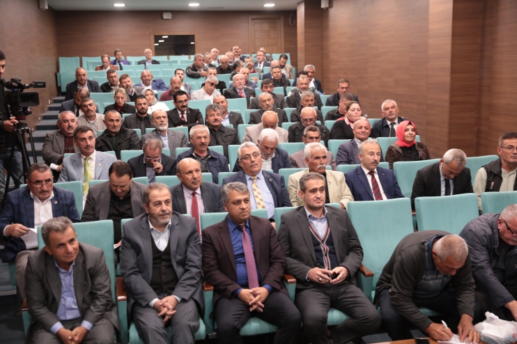 BAŞKAN ÇOLAKBAYRAKDAR; “TÜM MAHALLELERE HİZMET ULAŞTIRIYORUZ”