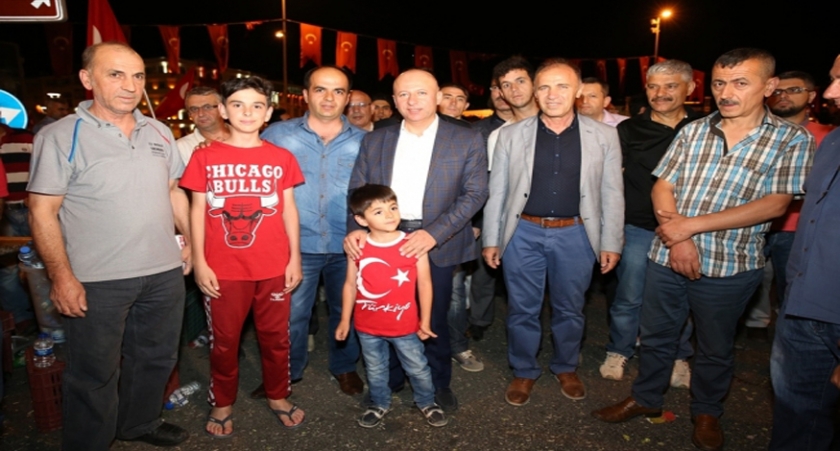 BAŞKAN ÇOLAKBAYRAKDAR, YÜREĞİ TERTEMİZ OLAN KAYSERİ HALKINA TERTEMİZ BİR MEYDAN YAKIŞIR
