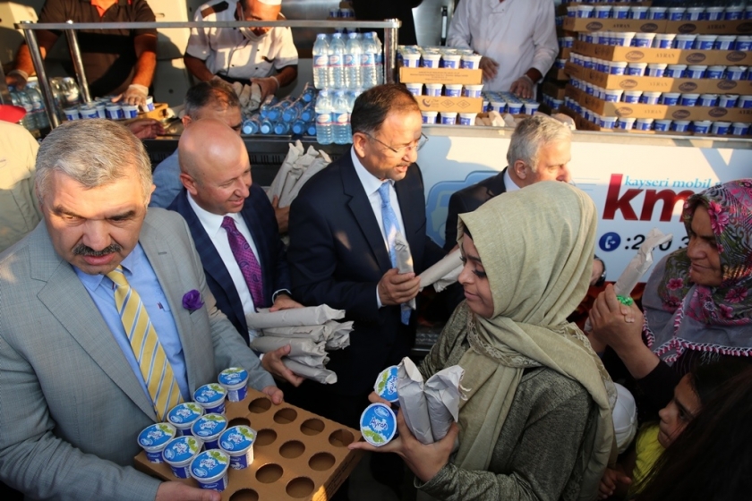 ÇOLAKBAYRAKDARDAN YENİ KOCASİNAN İÇİN İHTİŞAMLI TEMEL ATMA TÖRENİ