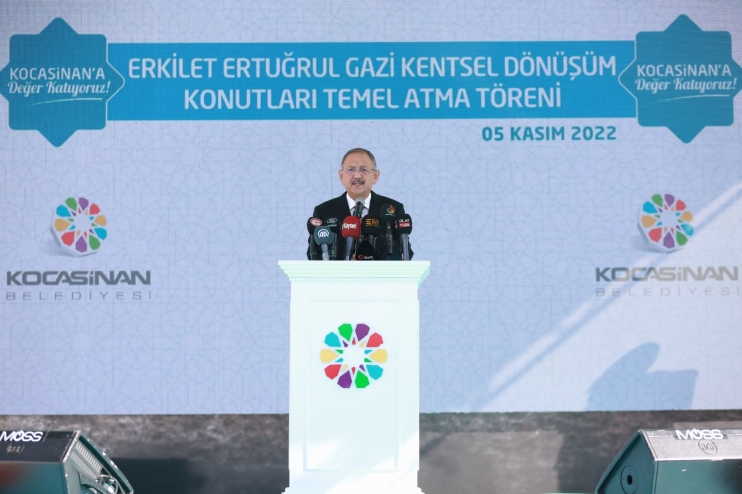 BAŞKAN ÇOLAKBAYRAKDAR; “DÖNÜŞÜMLE 2 BİN 185 AİLE SICAK YUVALARINDA HUZUR İÇERİSİNDE YAŞIYORLAR”