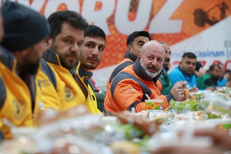 BAŞKAN ÇOLAKBAYRAKDAR; “BÜTÜN ALANLARDA FARKINI ORTAYA KOYAN VE TÜRKİYE’YE ÖRNEK OLAN BELEDİYEYİZ”
