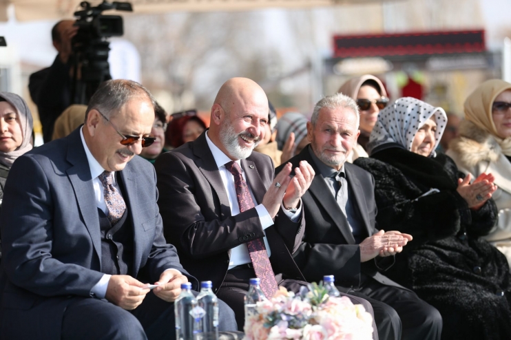 BAŞKAN ÇOLAKBAYRAKDAR; “DEĞİŞİM VE DÖNÜŞÜMÜ EN İYİ UYGULAYAN BELEDİYEYİZ”