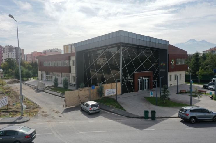 BAŞKAN ÇOLAKBAYRAKDAR; “TÜRKİYE’DE İLK OLAN UYGULAMALARI HAYATA GEÇİRİYORUZ” 