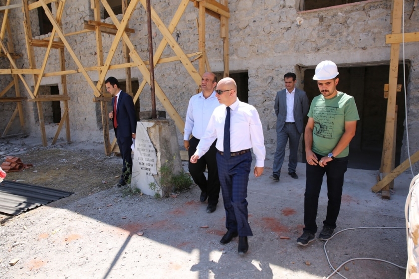 BAŞKAN ÇOLAKBAYRAKDAR “TARİHİ OKUL YENİDEN GENÇLERİN HİZMETİNDE OLACAK”